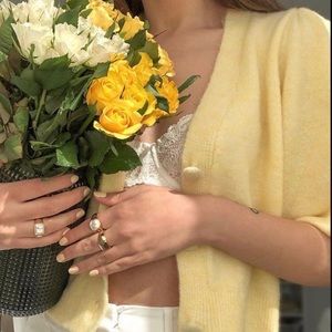 Vintage pastel yellow floral wool cardigan sweater
